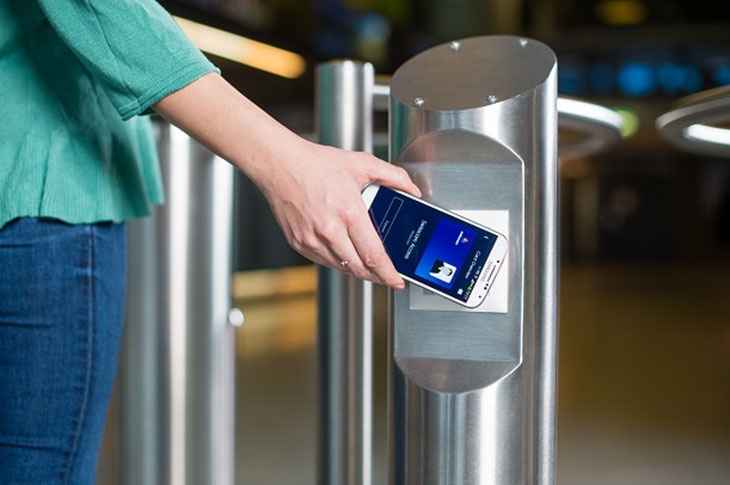 NFC mang đến những trải nghiệm tuyệt vời, giúp chia sẻ dữ liệu nhanh chóng NFC mang đến những trải nghiệm tuyệt vời, giúp chia sẻ dữ liệu nhanh chóng